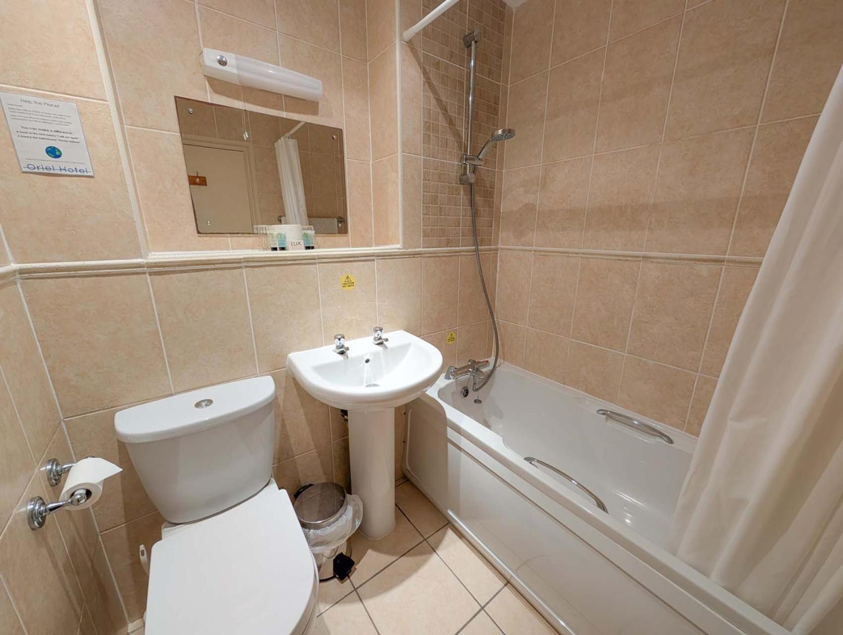 Oriel Hotel سانت أساف المظهر الخارجي الصورة