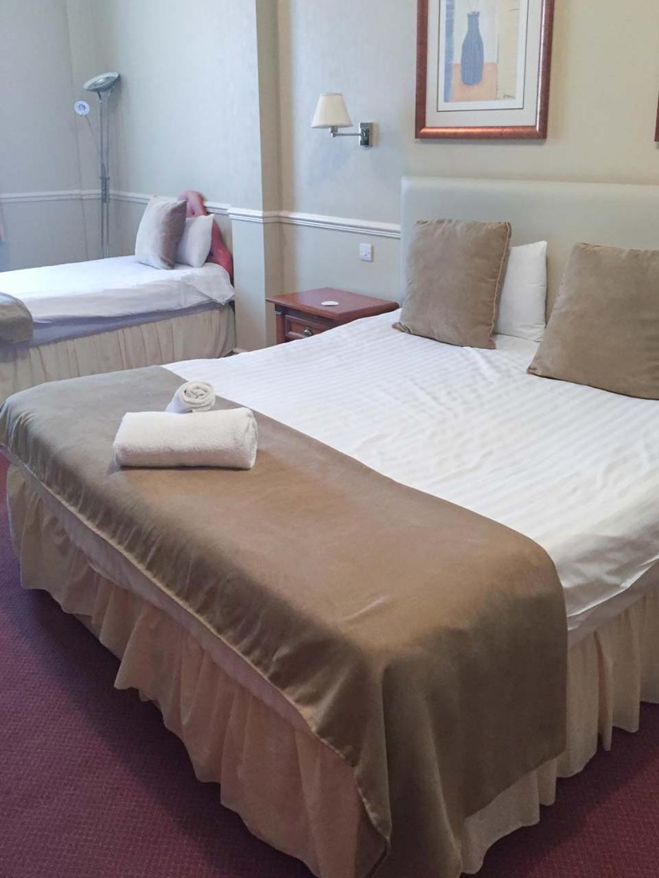 Oriel Hotel سانت أساف المظهر الخارجي الصورة